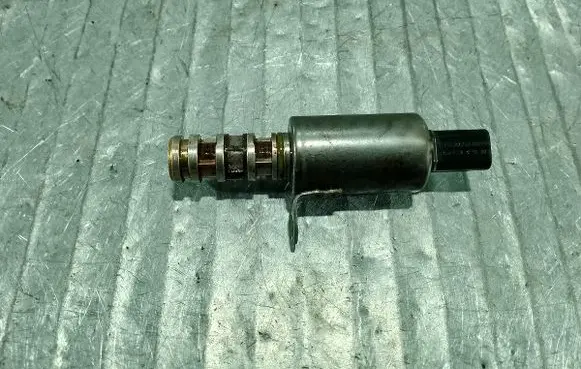 Camshaft position sensor