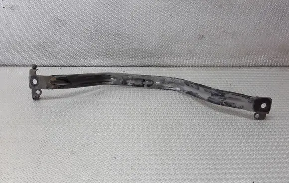 Volvo S80 Fuel tank mounting bracket 