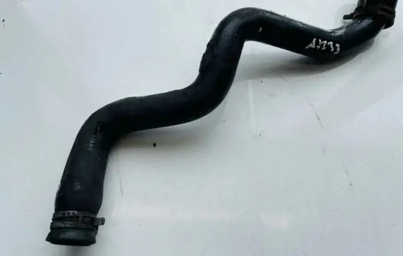 Volvo V50 Engine coolant pipe/hose