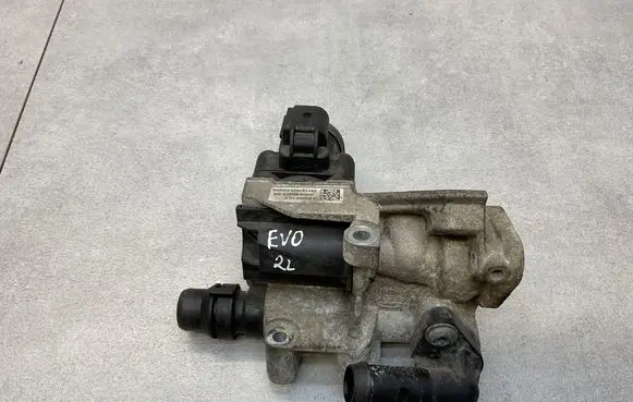 Land Rover Range Rover Evoque L538 EGR valve G4D39D475BB