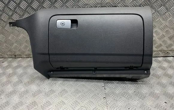 Volkswagen Golf V Glove box set 1K1857290