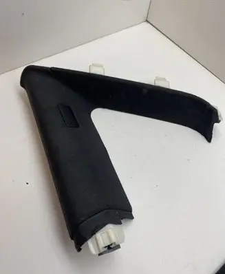 Maserati Levante (D)pillar trim (top) 6700621850