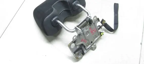 Honda CR-V Rear seat headrest 