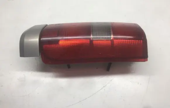 Volvo S70 V70 V70 XC Rear/tail lights 3512320 3512426
