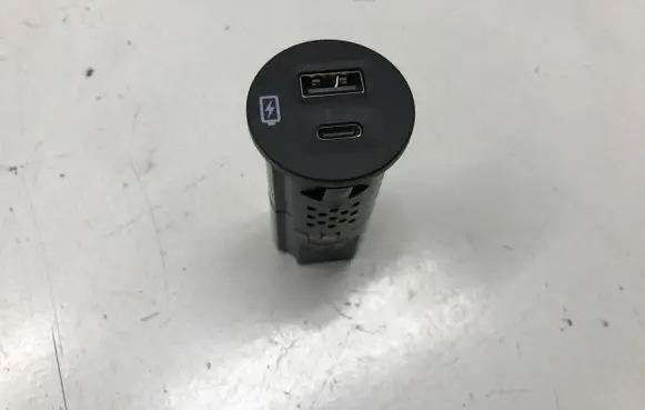USB socket connector