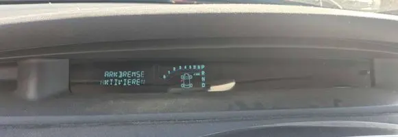 Speedometer (instrument cluster)