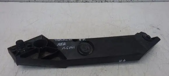Opel Vivaro Radiator trim 625001299R
