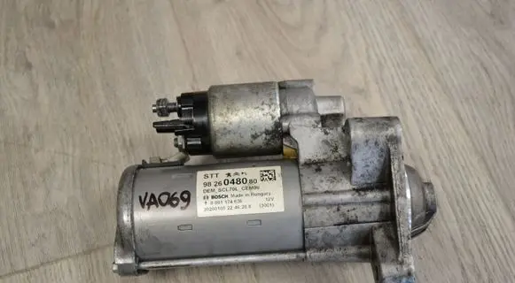 Peugeot Boxer Starter motor 9826048080