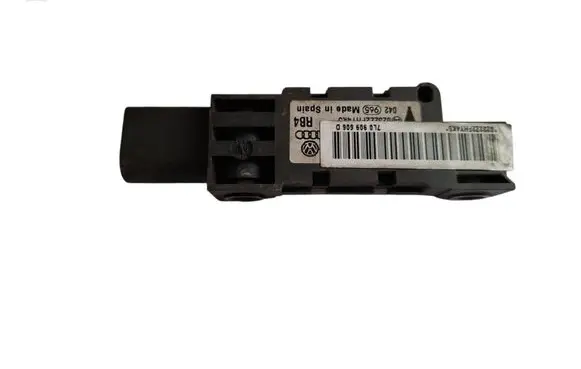 Volkswagen Phaeton Airbag deployment crash/impact sensor 7L0909606D