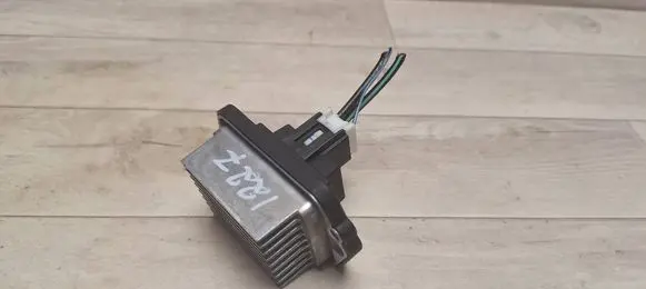 Mazda CX-7 Heater blower motor/fan resistor PM010010B