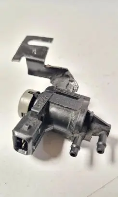 Audi A6 S6 C6 4F Turbo solenoid valve 906283a