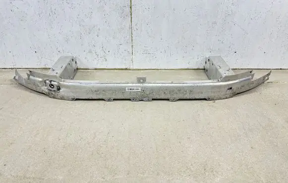 BMW 5 G30 G31 G38 Front bumper cross member 