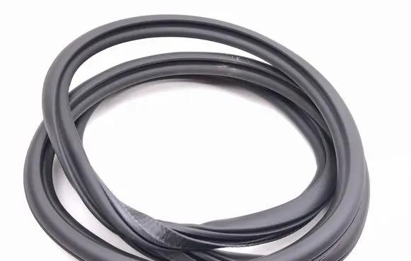 Audi A3 8Y Rubber seal rear door 8Y4833721B
