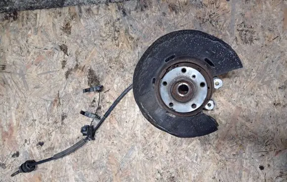 BMW 7 F01 F02 F03 F04 Rear wheel hub 6797447