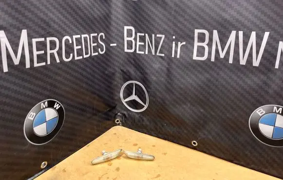 BMW 5 E60 E61 Front fender indicator light 71657420