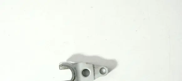 Audi A6 S6 C7 4G Fuel Injector clamp holder 059216K