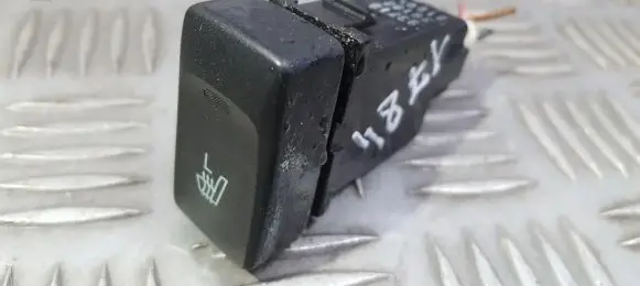 Hyundai XG Seat heating switch 9371039100 01Q05S