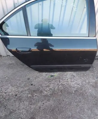 Peugeot 607 Rear door