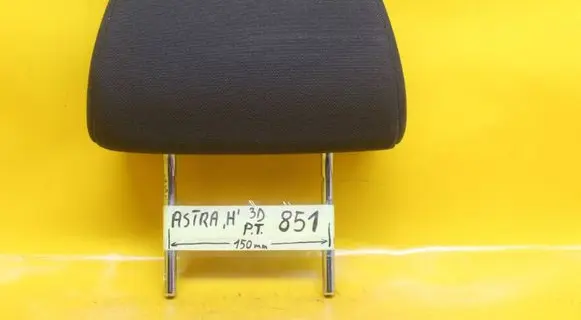 Opel Astra H Rear seat headrest 851