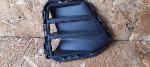 Volkswagen Golf VII Front bumper lower grill 5G0853212J