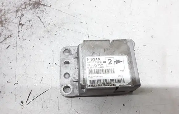 Nissan Primera Airbag control unit/module 98820AV200