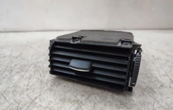 Mazda CX-5 Dash center air vent grill KD456491X