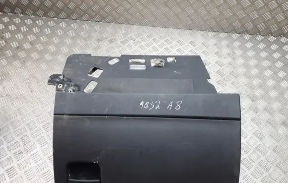 Audi A8 S8 D3 4E Glove box 4e2857095 4e2857095f