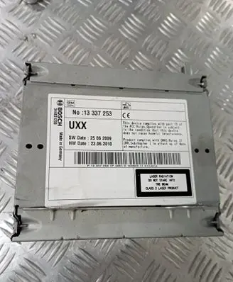 Opel Insignia A Radio/CD/DVD/GPS head unit 13337253 25062009