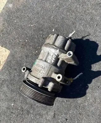 Citroen C4 I Air conditioning (A/C) compressor (pump) 9651911180
