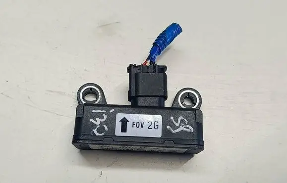 Hyundai i30 ESP acceleration yaw rate sensor 956903X100S9 956903X100 LG35C28SJA