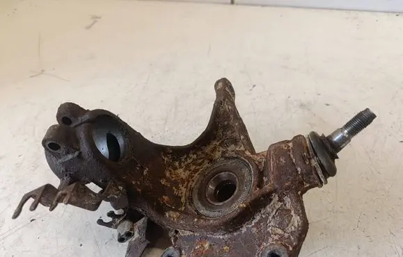 Citroen C5 Front wheel hub