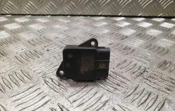Toyota Avensis T250 Mass air flow meter 222040N010
