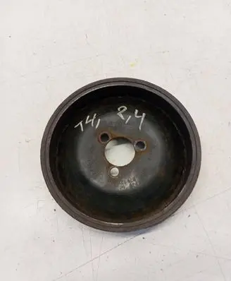 Volkswagen Transporter - Caravelle T4 Power steering pump pulley 074121031