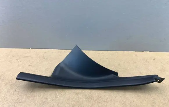 BMW 5 E60 E61 Other sill/pillar trim element 7025009 51477025009 51477066629