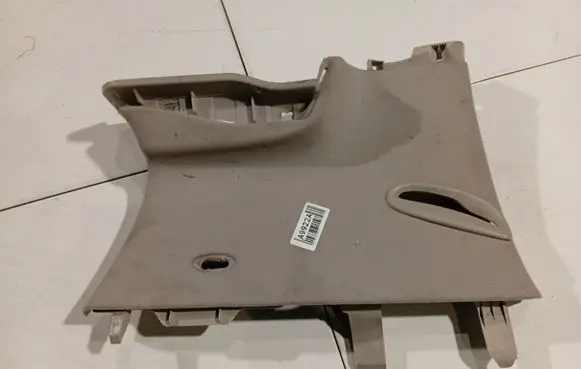Renault Vel Satis (D) pillar trim (bottom) 8200265993