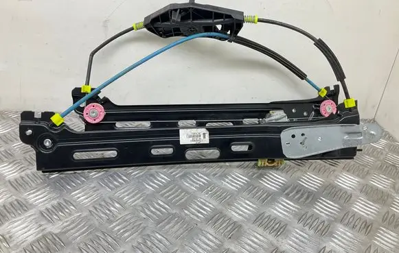 Seat Alhambra (Mk2) Sliding door electric window regulator 7N0843699E