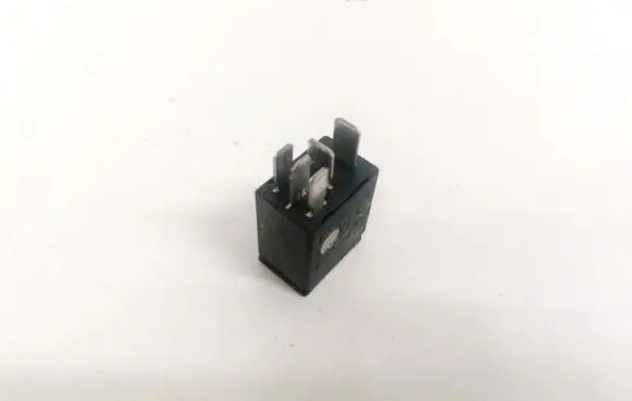 Volvo S80 Other relay 9441161 4RD00781400
