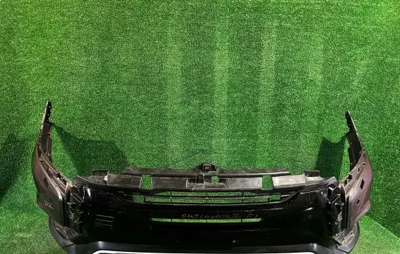 Mitsubishi Outlander Front bumper