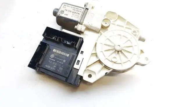 Volkswagen Golf IV Front door window regulator motor 1K5837402AJ 1K0959792M