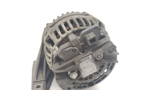 Volvo XC90 Generator/alternator 30667787 0124525060 14Y75140A