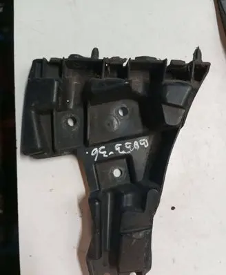 Volvo V60 Front bumper mounting bracket 31323832