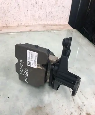 Mercedes-Benz GLC C254 ABS Pump A2949005200