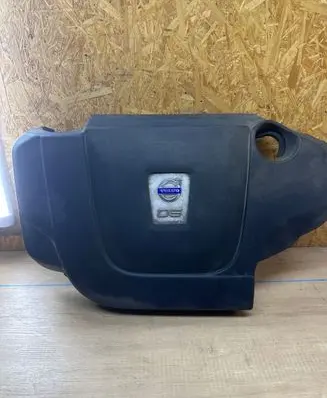 Volvo XC60 Engine cover (trim)