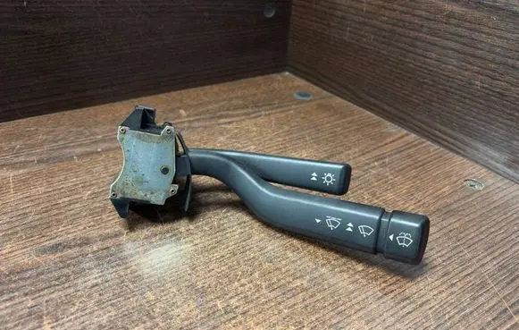 Ford Transit Indicator stalk B517X