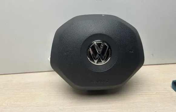 Volkswagen PASSAT B8 Steering wheel airbag 3G0880201E