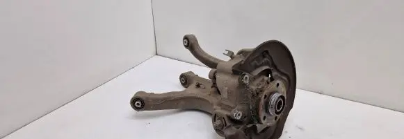 Audi A8 S8 D4 4H Rear wheel hub spindle/knuckle 4H0505431C 8R0505311F