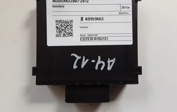 Audi A4 S4 B8 8K Voltage converter inverter 