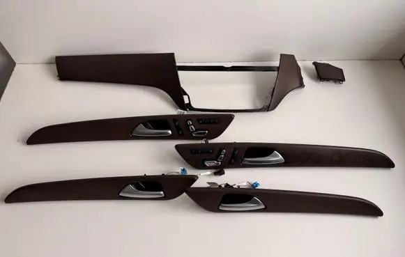Mercedes-Benz GLE AMG (W166 - C292) Interior decorative trim set A1666809577 A1667203722 A1667301722