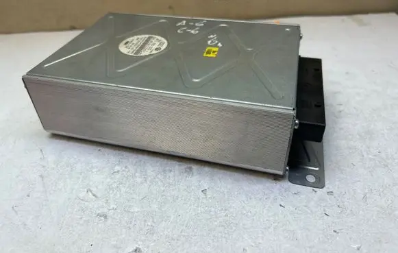 Audi A6 S6 C6 4F Sound amplifier 4F0035223 4F0910223C