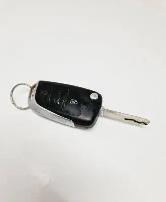 Citroen C4 II Ignition key/card 9665975480 5FA01035400